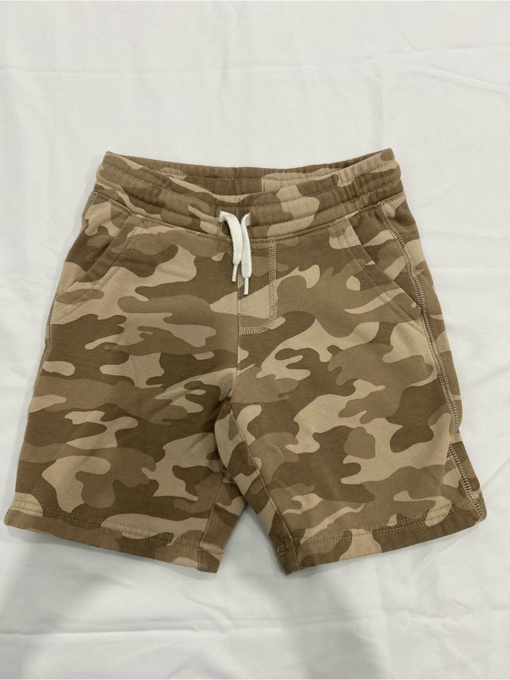 Old Navy Camo Shorts Size S 6-7 Brown Tan Pull-On
